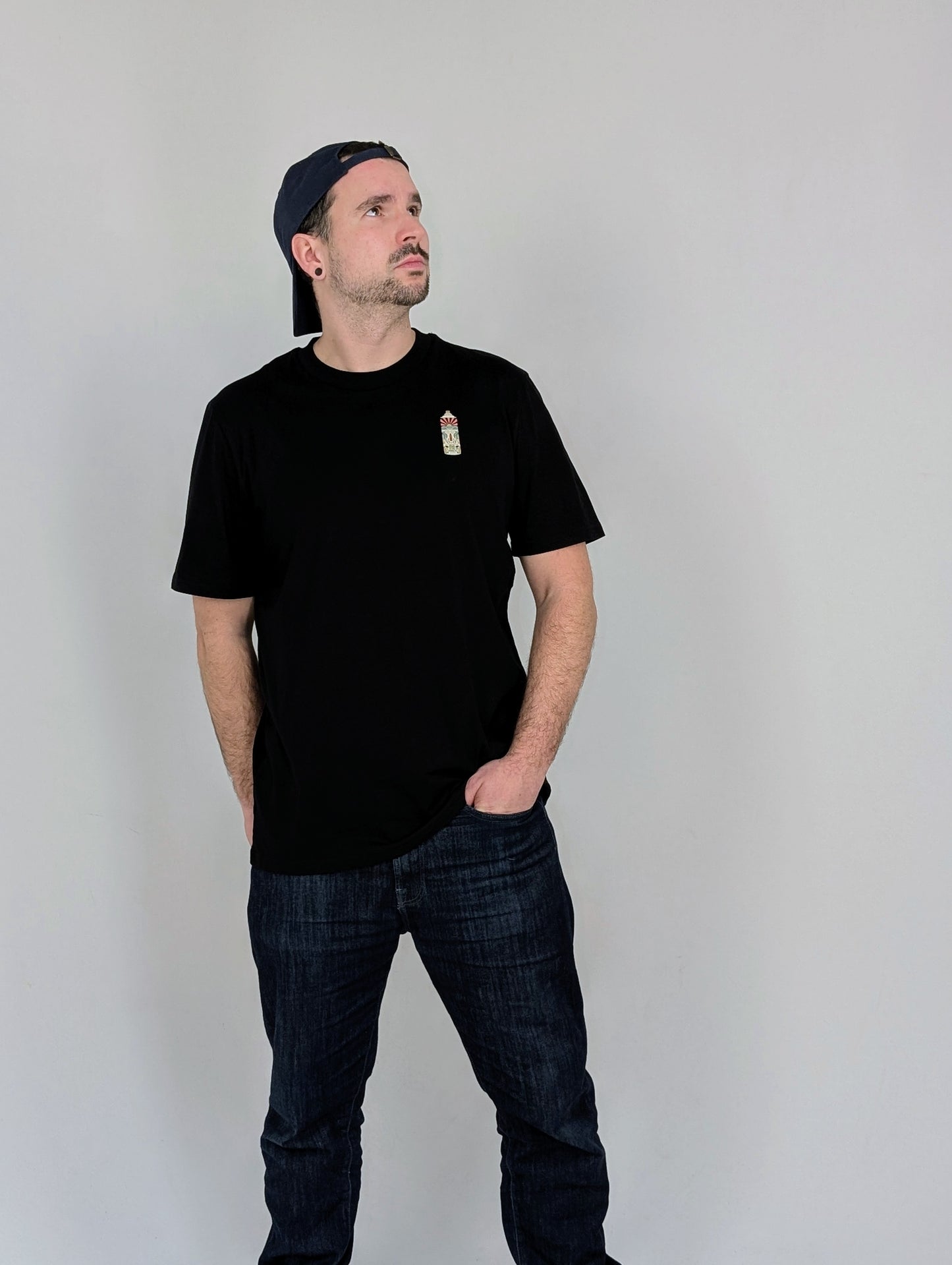 UNITED FRIENDS Sprühdose Unisex T-Shirt Schwarz